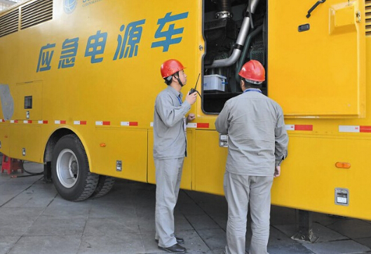 黄浦如何清理被灰尘覆盖的机油散热器？